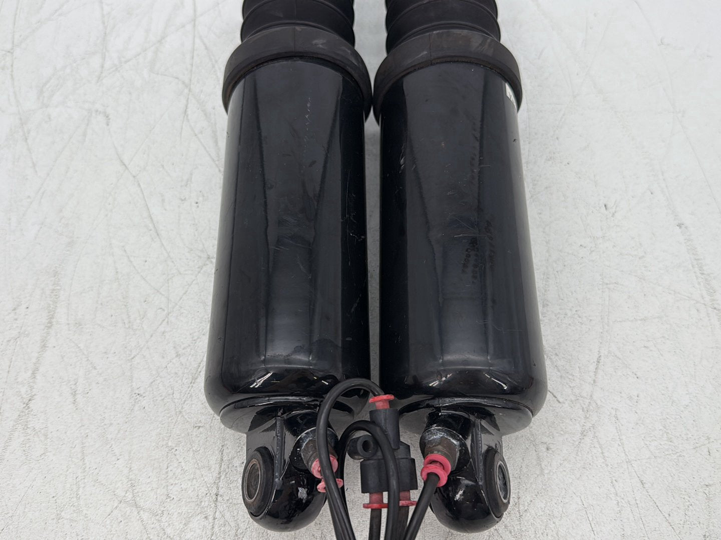 2000 Harley Touring Electra Glide Ultra OEM Rear Left Right Shock Absorbers 13"
