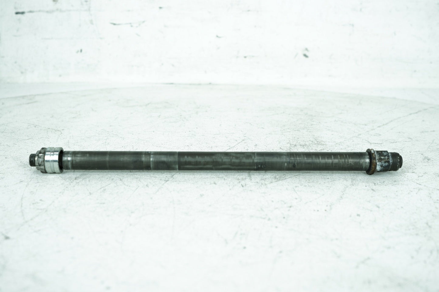 1999 - 2006 Harley-Davidson Touring Electra Glide Ultra Rear Fork Swingarm Pivot Bolt Shaft 47492-89A
