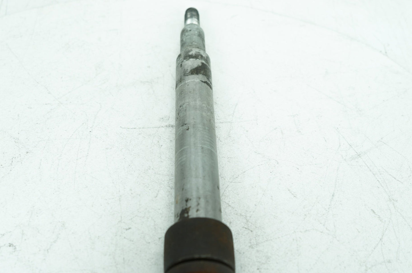 1999 - 2006 Harley-Davidson Touring Electra Glide Front Wheel Axle Bolt Shaft 43364-00