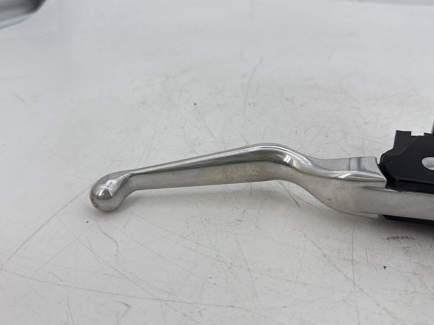 2006 Harley Sportster XL883C 883 Custom OEM Front Right Brake Lever Master Cylinder