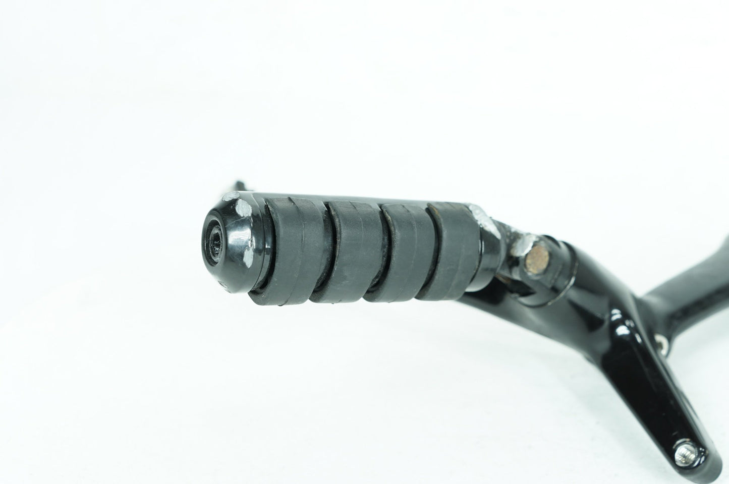 2016 Harley Sportster XL883 Iron 883 OEM Right Driver Foot Controls Peg Rest