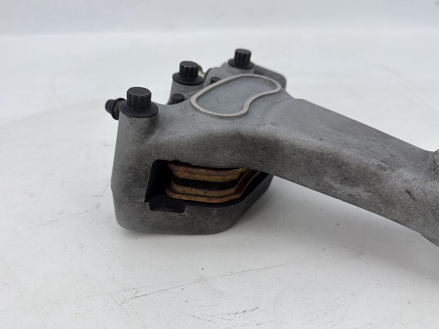 1999 - 2006 Harley-Davidson Touring CVO Screamin Eagle Road King Rear Back Brake Caliper 44681-05
