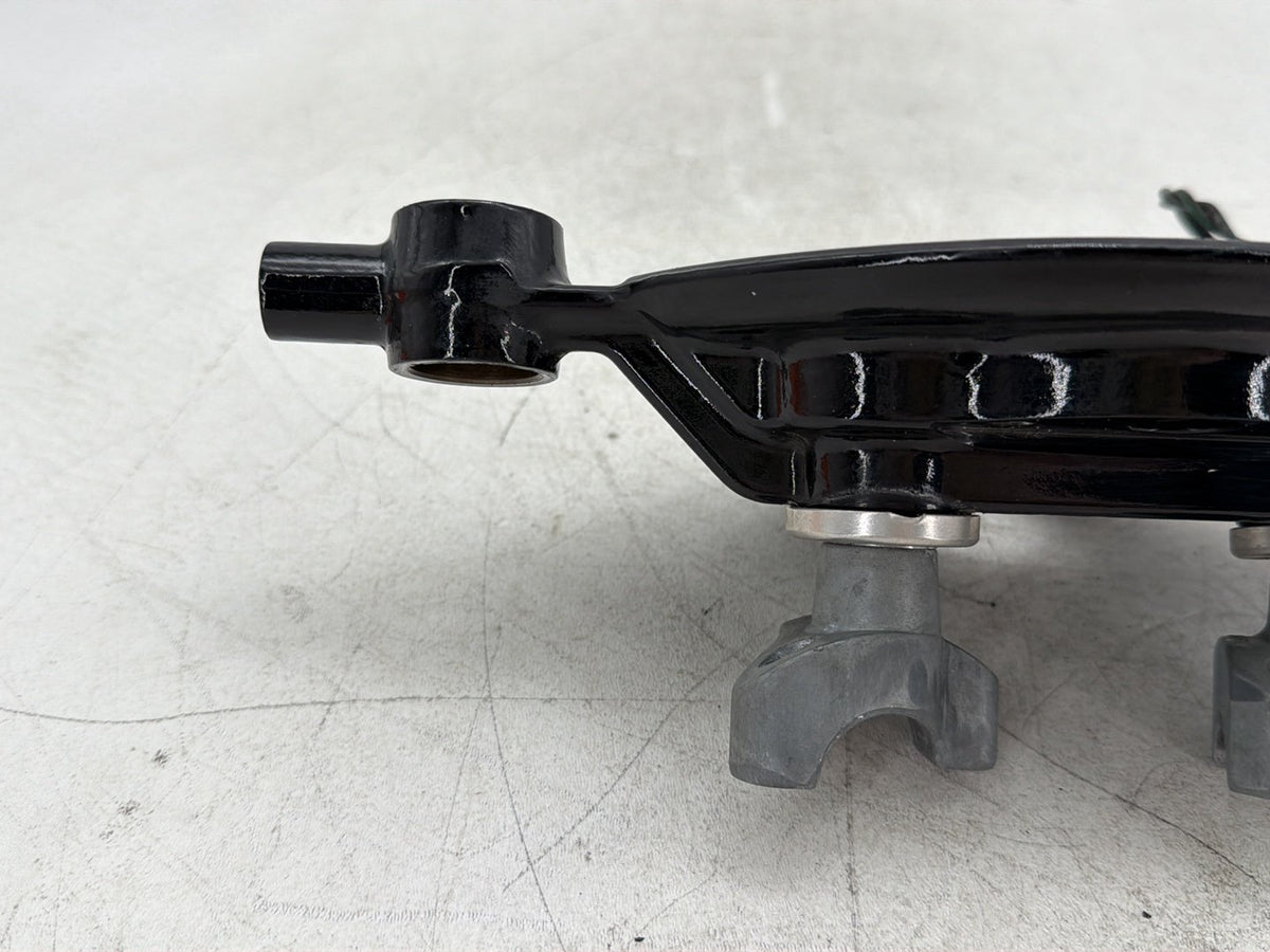 2009 Harley Road Glide Touring FLTR OEM Front Fork Upper Triple Tree Clamps