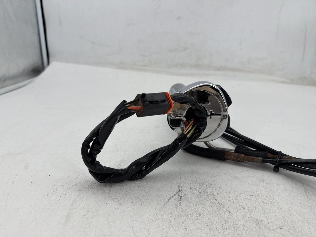 06 Harley Road King Touring Custom OEM Right Engine Start Kill Switches Controls