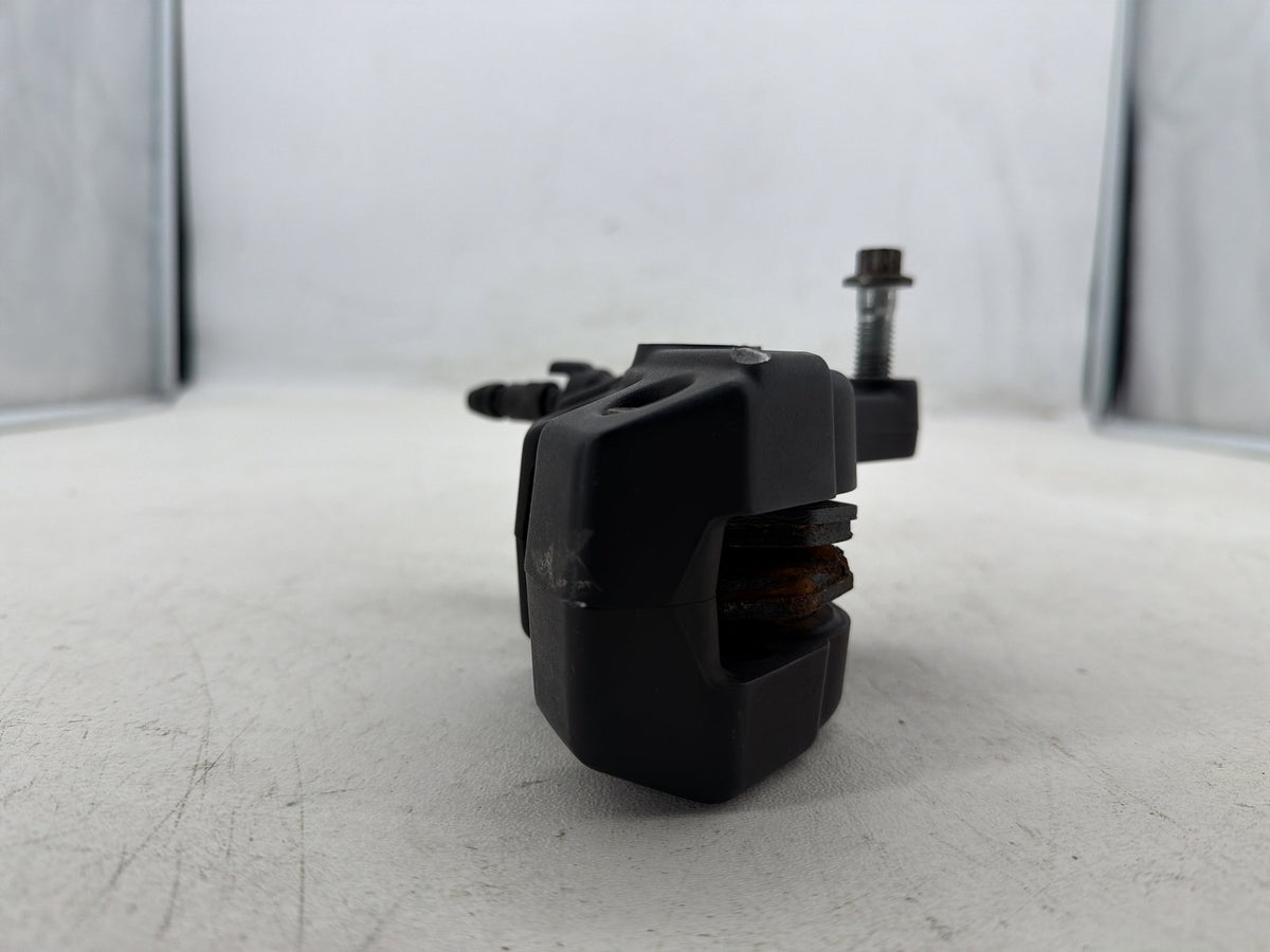 2016 Harley Road Glide Touring FLTRXS OEM Front Right 1 Brake Caliper