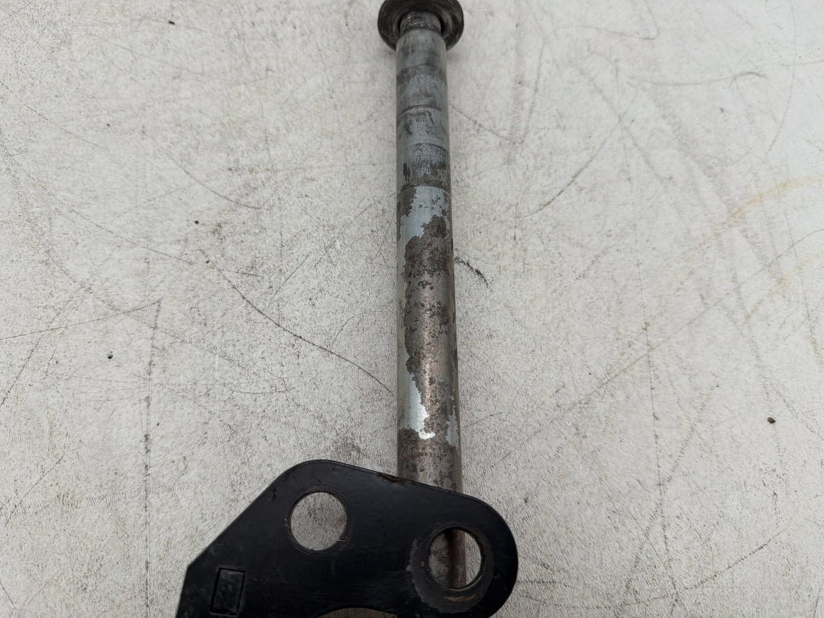 2000 Harley Sportster 1200 Custom XL1200C OEM Rear Wheel Axle Bolt Shaft