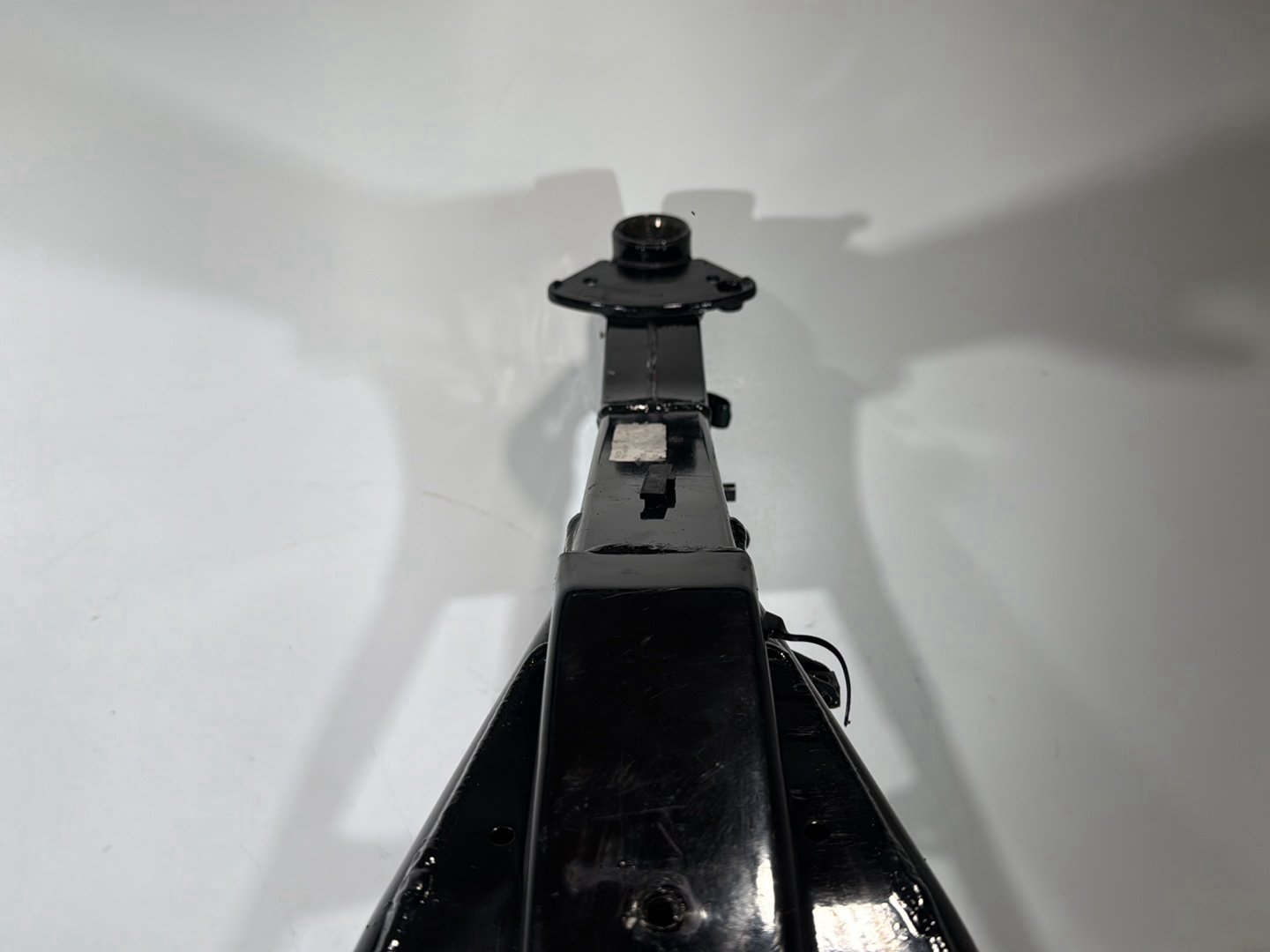1999 - 2006 Harley-Davidson Touring Road King Police Body Main Frame Chassis CLN CLR 47900-01