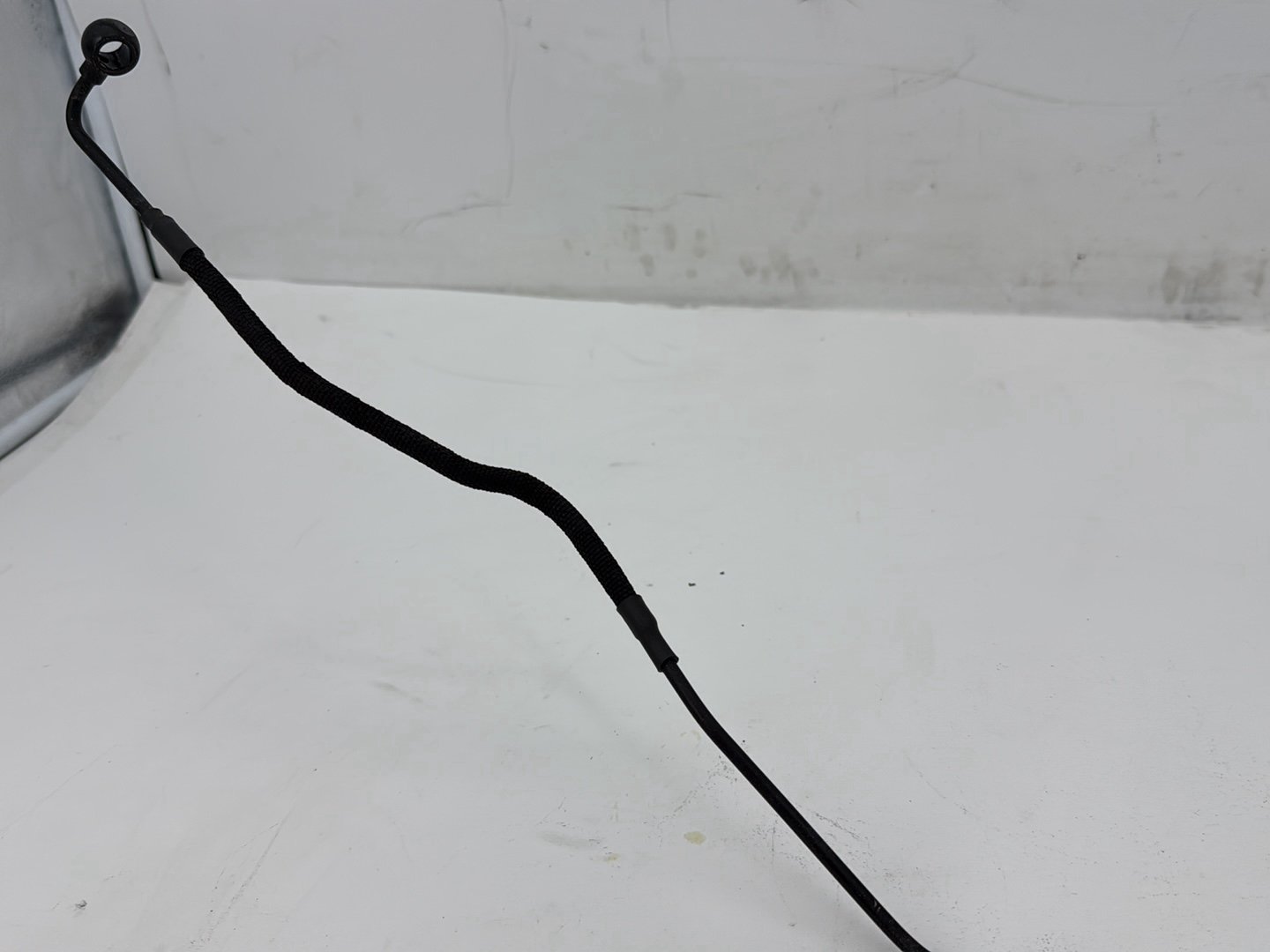 2013 Harley Street Glide Touring FLHX OEM Rear Brake Hose Line Pipe NON-abs