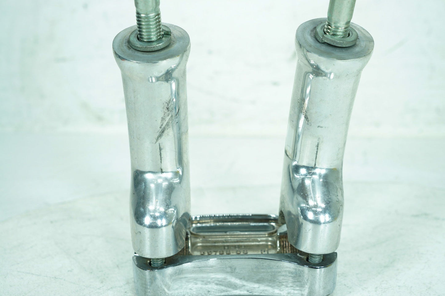 2007 - 2017 Harley-Davidson Dyna Low Rider Front Handlebar Riser Top Clamp Chrome 59786-06