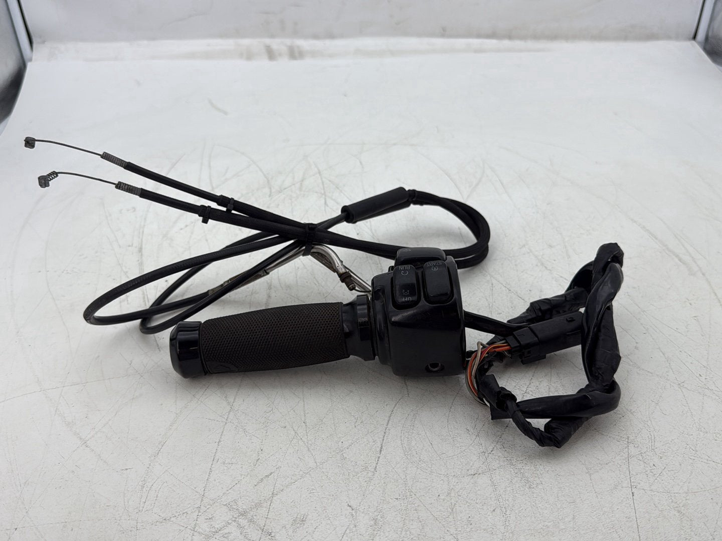 2013 Harley Forty-Eight Sportster 1200X OEM Right Engine Start Kill Switches Controls