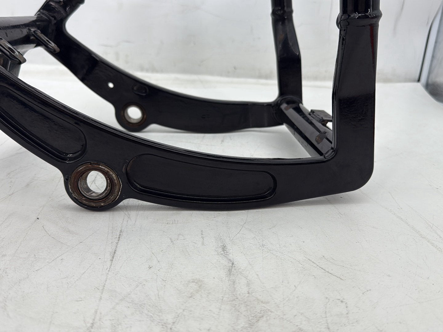 2005 Harley Heritage Softail Classic FLSTCI OEM Rear Fork Swingarm Swing Arm