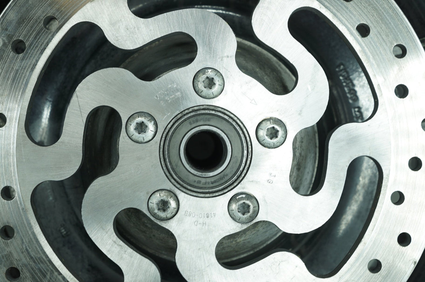 2008 - 2013 Harley-Davidson Touring Electra Police Front & Rear Wheel Rim Tire 41285-09