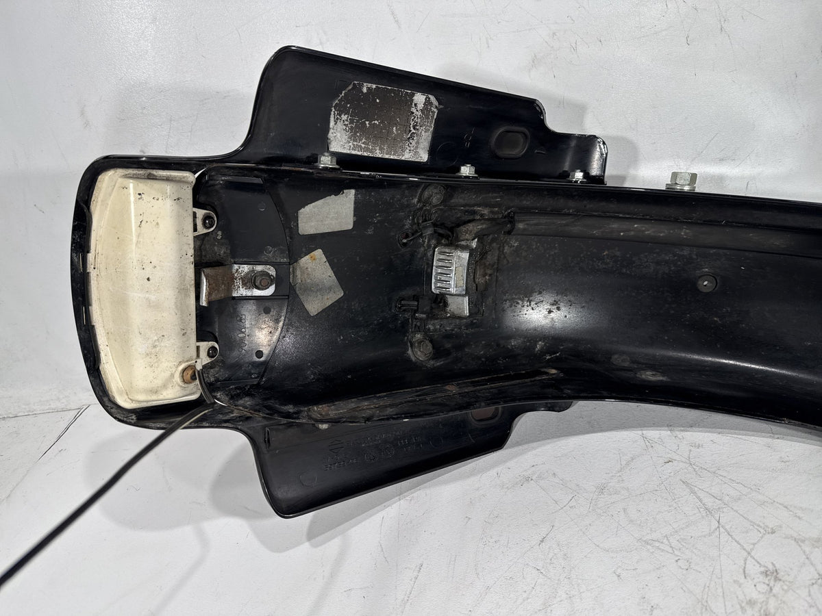 2006 Harley Street Glide Touring FLHX OEM Rear Wheel Fender & Turn Signals Bar