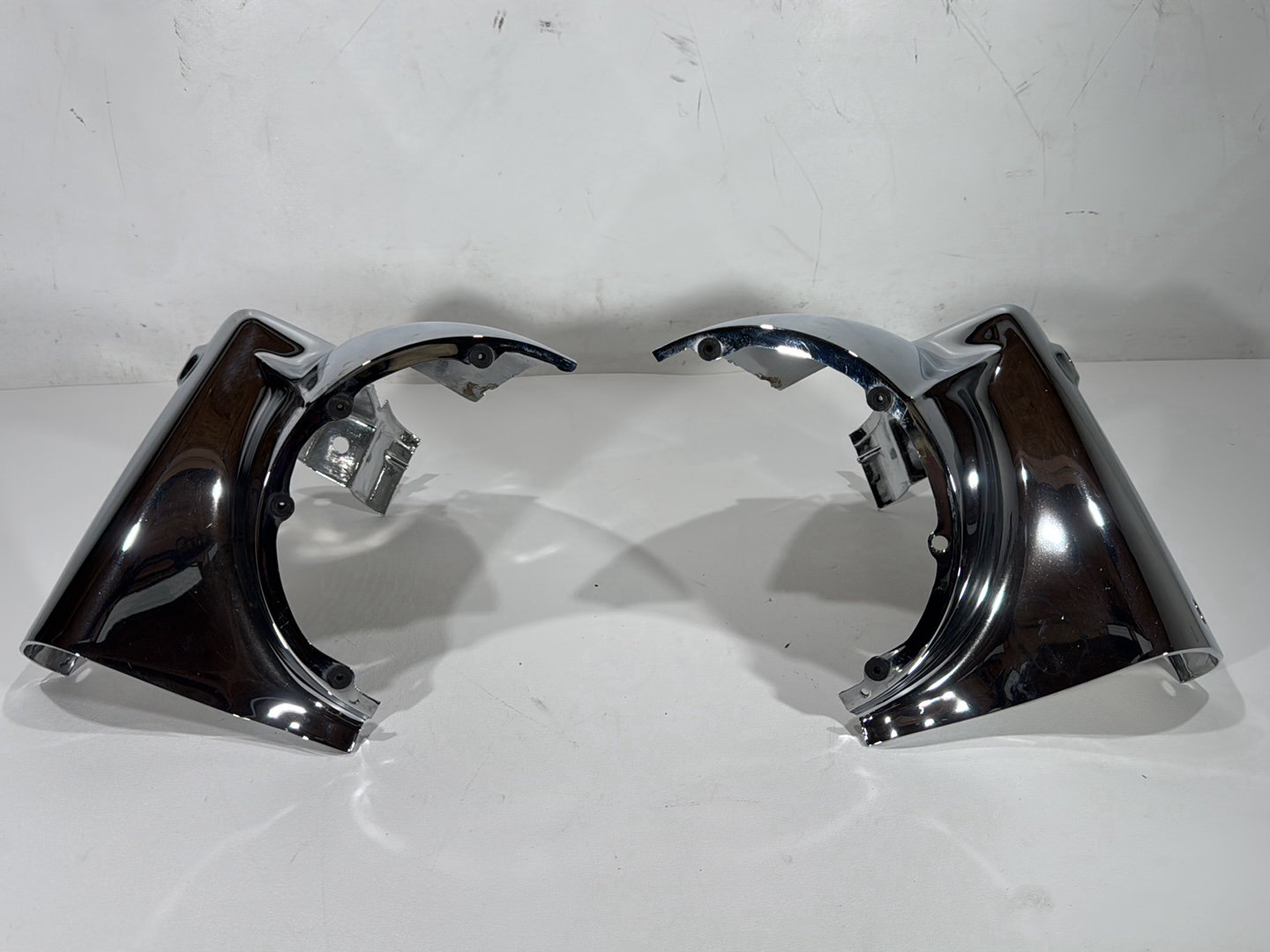 1998 Harley Road King Touring FLHRCI Classic OEM Left & Right Headlamp Nacelle Covers