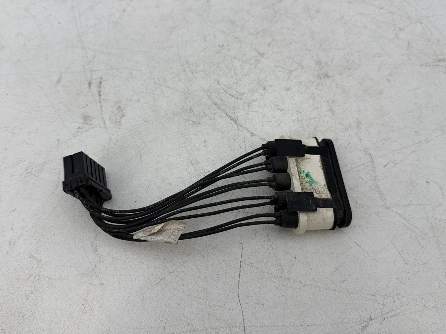 1999 - 2006 Harley-Davidson Touring Electra Glide Ultra Dash Indicator Lamp Wire Plug In 68789-96A