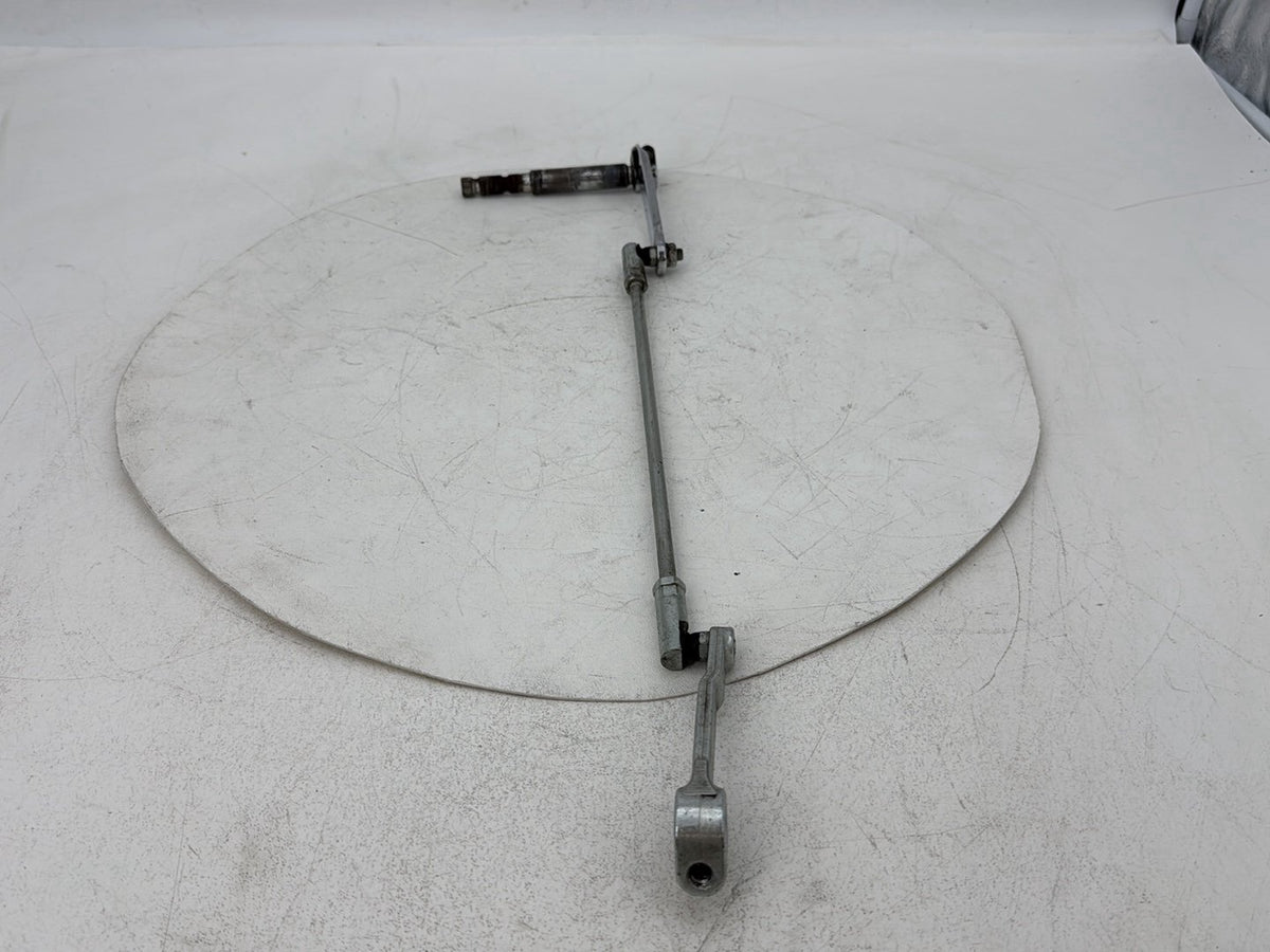 2004 Harley Touring Electra Glide Ultra OEM Gear Shifter Lever w/ Rod linkage