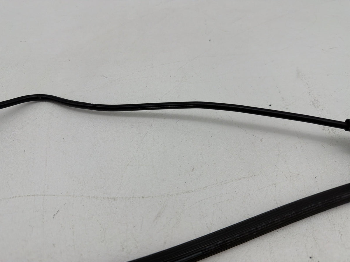 2006 Harley Dyna Super Glide FXDI OEM Front Brake Hose Line Pipe