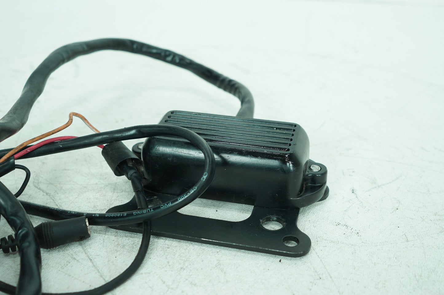 1999 - 2006 Harley-Davidson Touring Road King Police Wire Wiring Harness Plug In Connectors 77207-11A