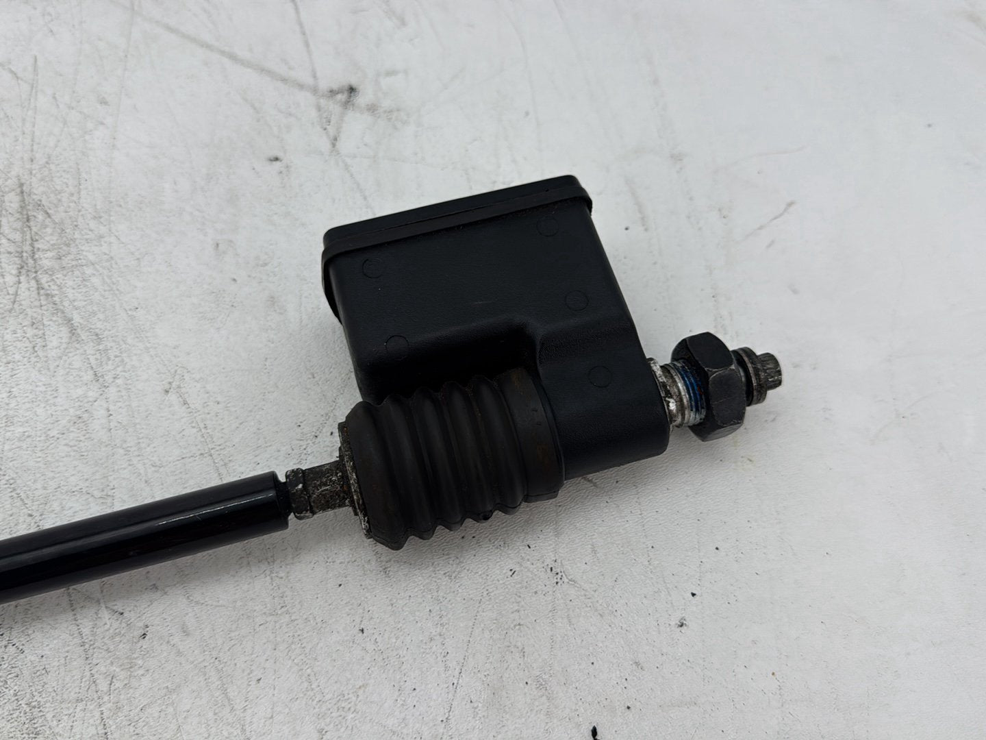 2003 Harley Dyna Wide Glide FXDWG OEM Rear Brake Master Cylinder Reservoir