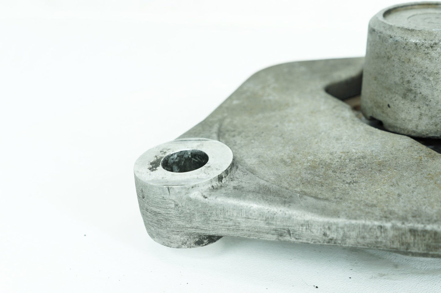 1984 - 1998 Harley-Davidson Touring Electra Glide Classic Rear Back Brake Caliper w/ Bracket 44076-86A