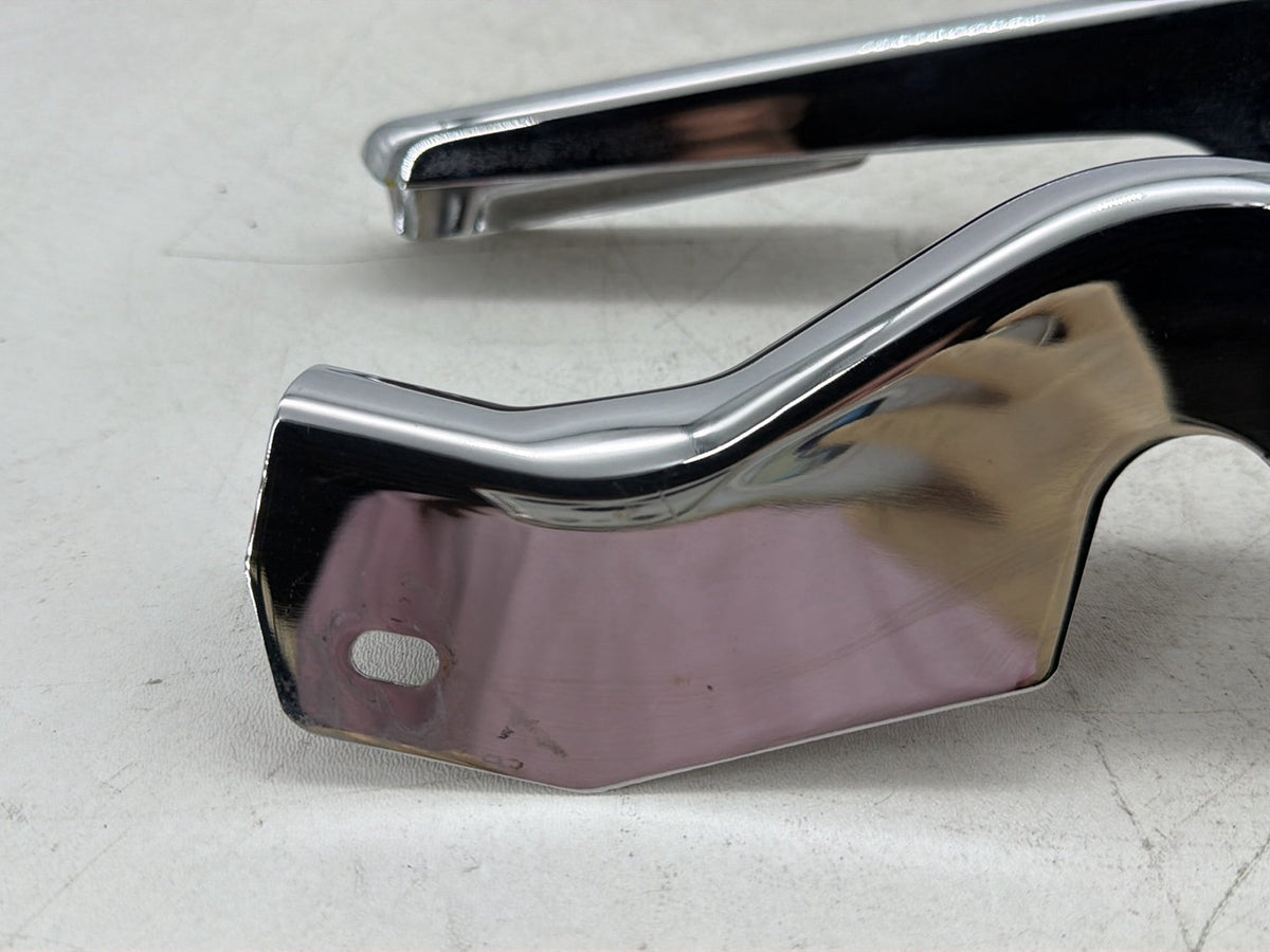 2006 Harley Electra Glide Touring Ultra FLHTCUI OEM Rear Left Right Fender Struts Bracket
