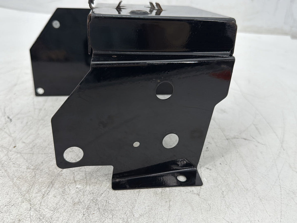 2005 Harley Electra Glide Touring Ultra FLHTCUI OEM Lower Battery Tray Stay Box Cover Panel