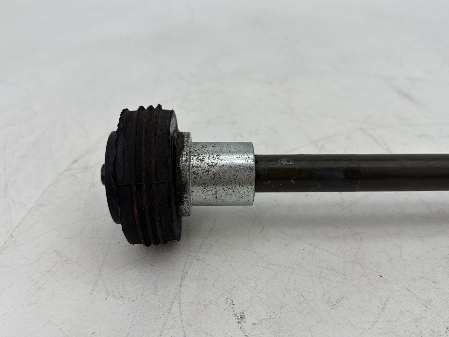 2007 - 2012 Harley-Davidson Touring Electra Glide Ultra Rear Fork Swingarm Pivot Bolt Shaft 	47505-02