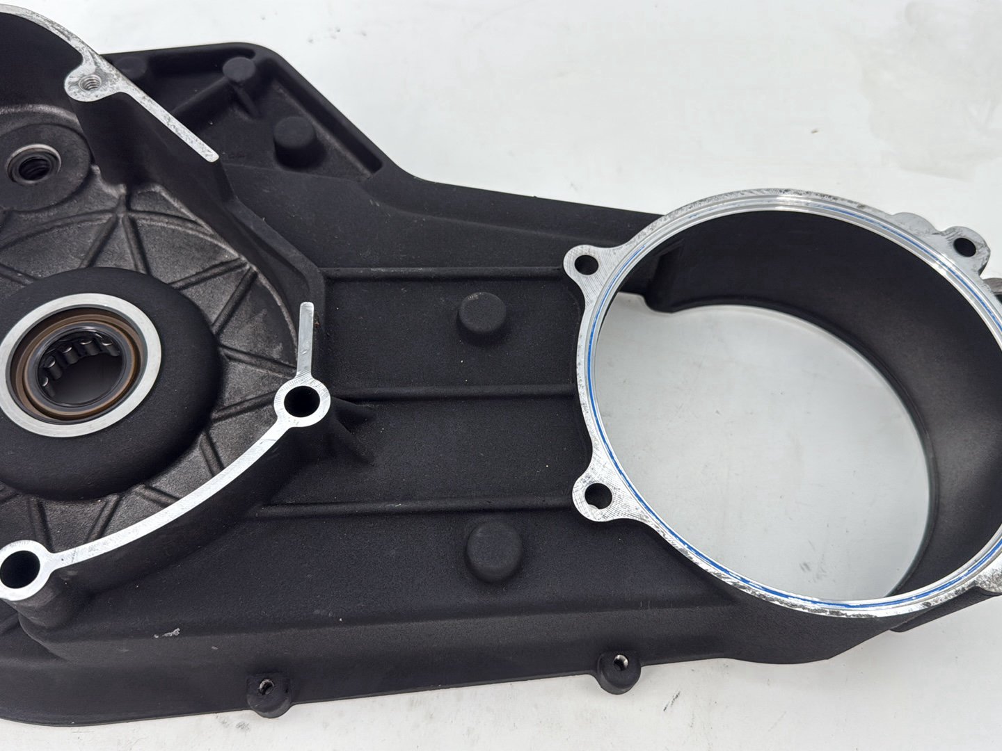 2006 Harley Road King Touring FLHRCI Classic OEM Inner Primary Clutch Cover
