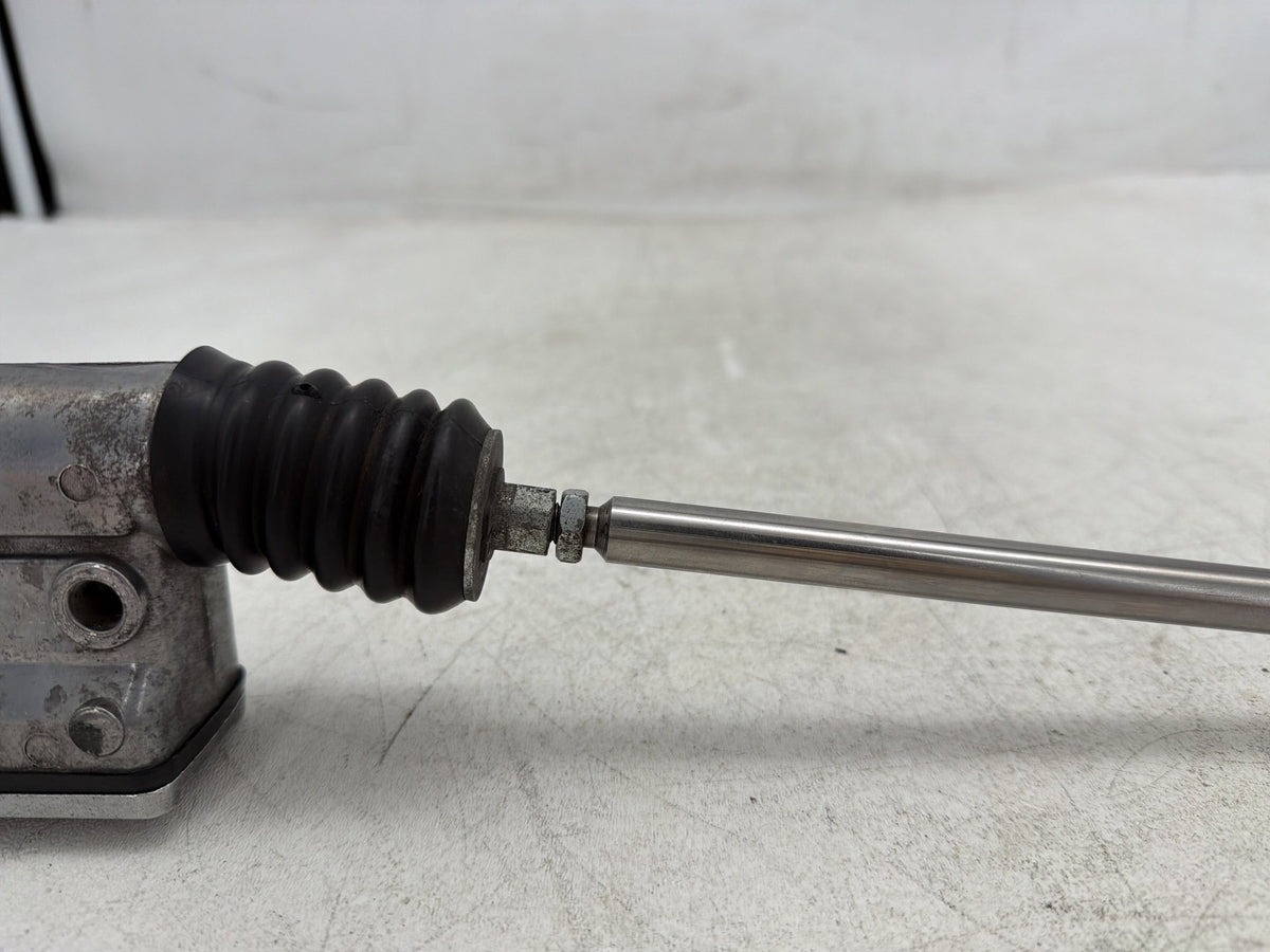 00 Harley Sportster 1200 Custom XL1200C OEM Rear Brake Master Cylinder Reservoir