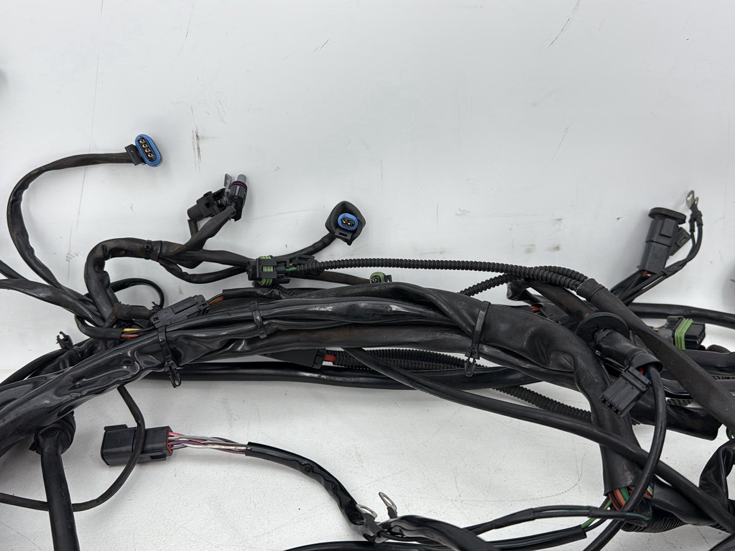 1999 - 2006 Harley-Davidson Touring Electra Glide Ultra Main Wire Wiring Harness Loom 70985-04