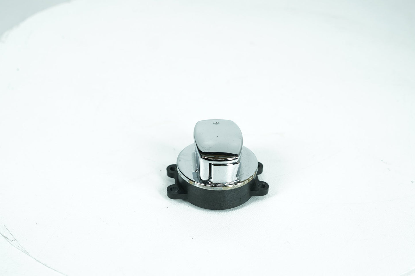 1999 - 2006 Harley-Davidson Dyna Wide Glide Ignition Switch Cylinder Barrel Lockset NOKey  	71450-04
