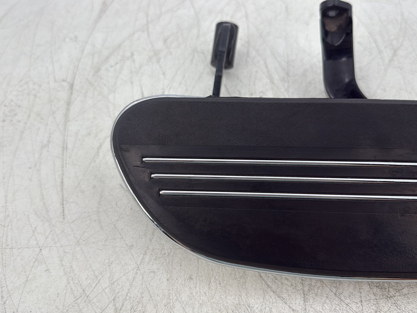 2011 Harley Street Glide Touring FLHX OEM Left Driver 1 Floorboard Foot Rest
