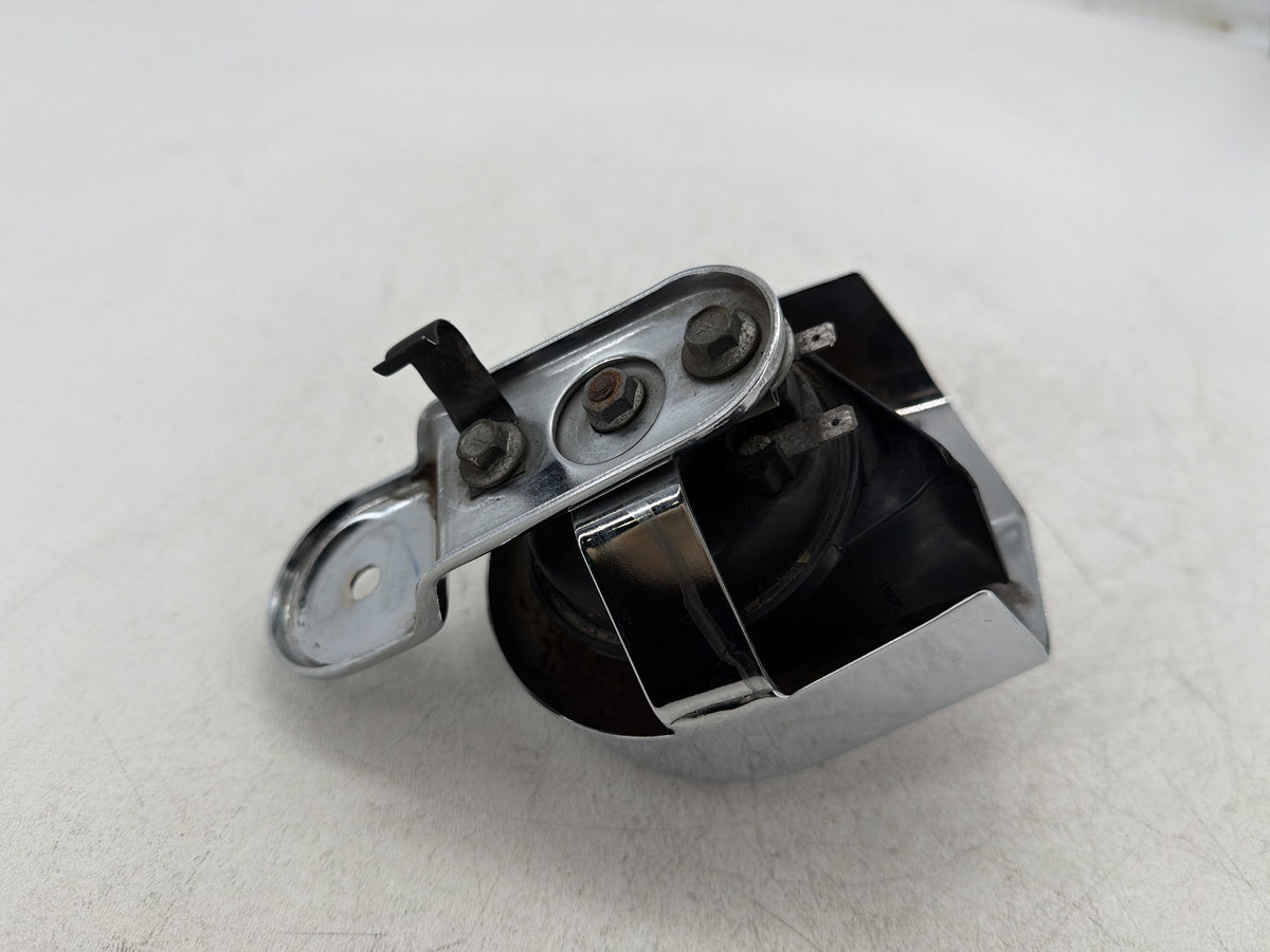 2012 Harley Electra Glide Touring Ultra OEM Horn Signal Klaxon Chrome Cover