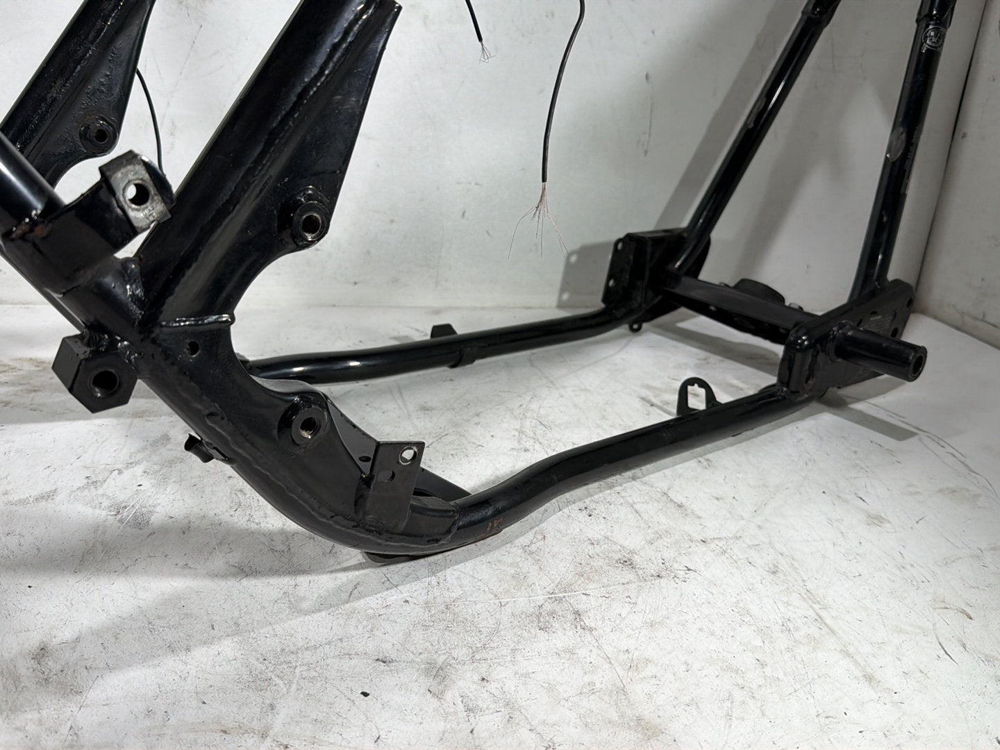 1994 Harley Electra Glide Touring Classic OEM Body Main Frame Chassis SLVG