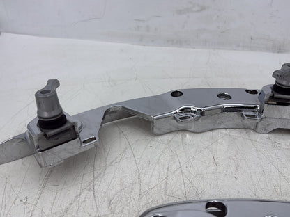 2016 Harley Road King Touring FLHR OEM Left Right Saddlebag Fender Struts Brackets