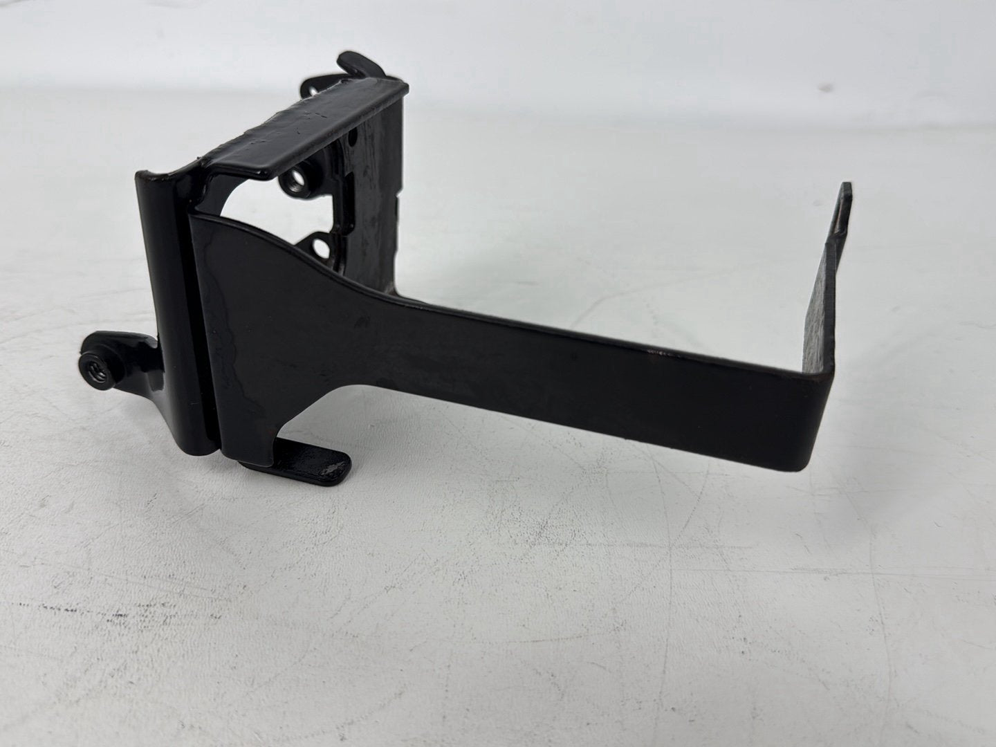 2005 Harley Sportster XL883C 883 Custom OEM Battery Tray Bracket Holder Carrier