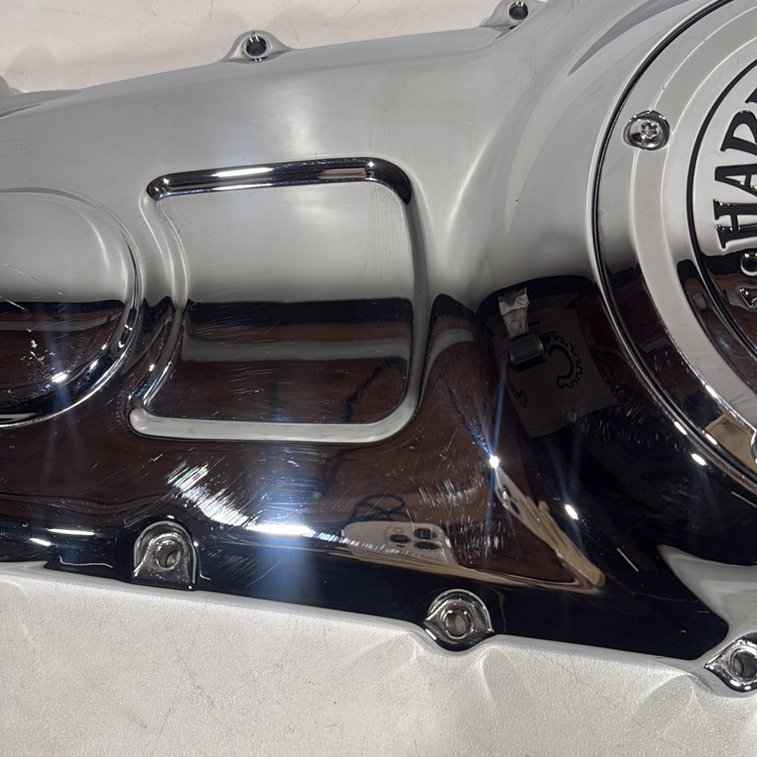 2008 - 2016 Harley-Davidson Touring Street Glide Outer Primary Clutch Cover 25700385