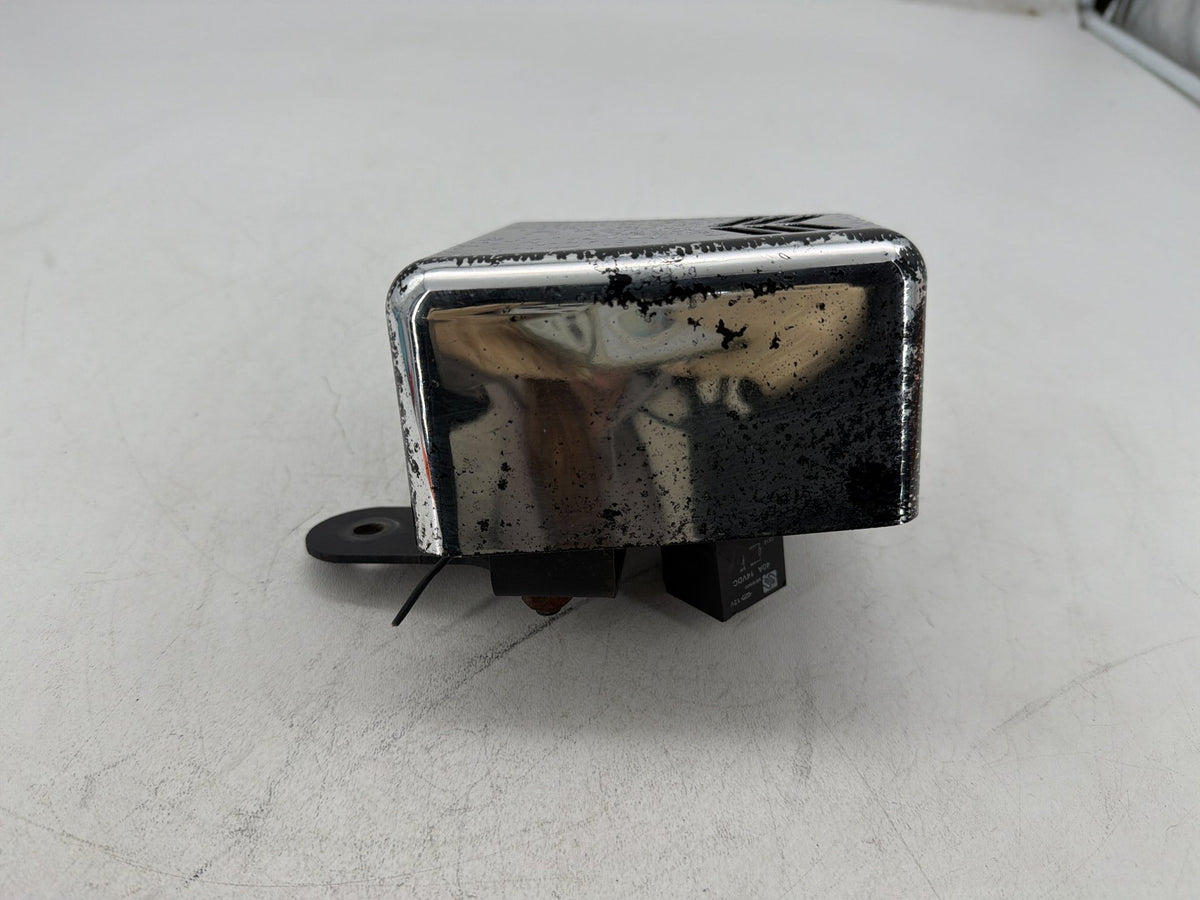 2014 Harley Electra Glide Touring Ultra OEM Signal Horn Klaxon Beep 69060-90F