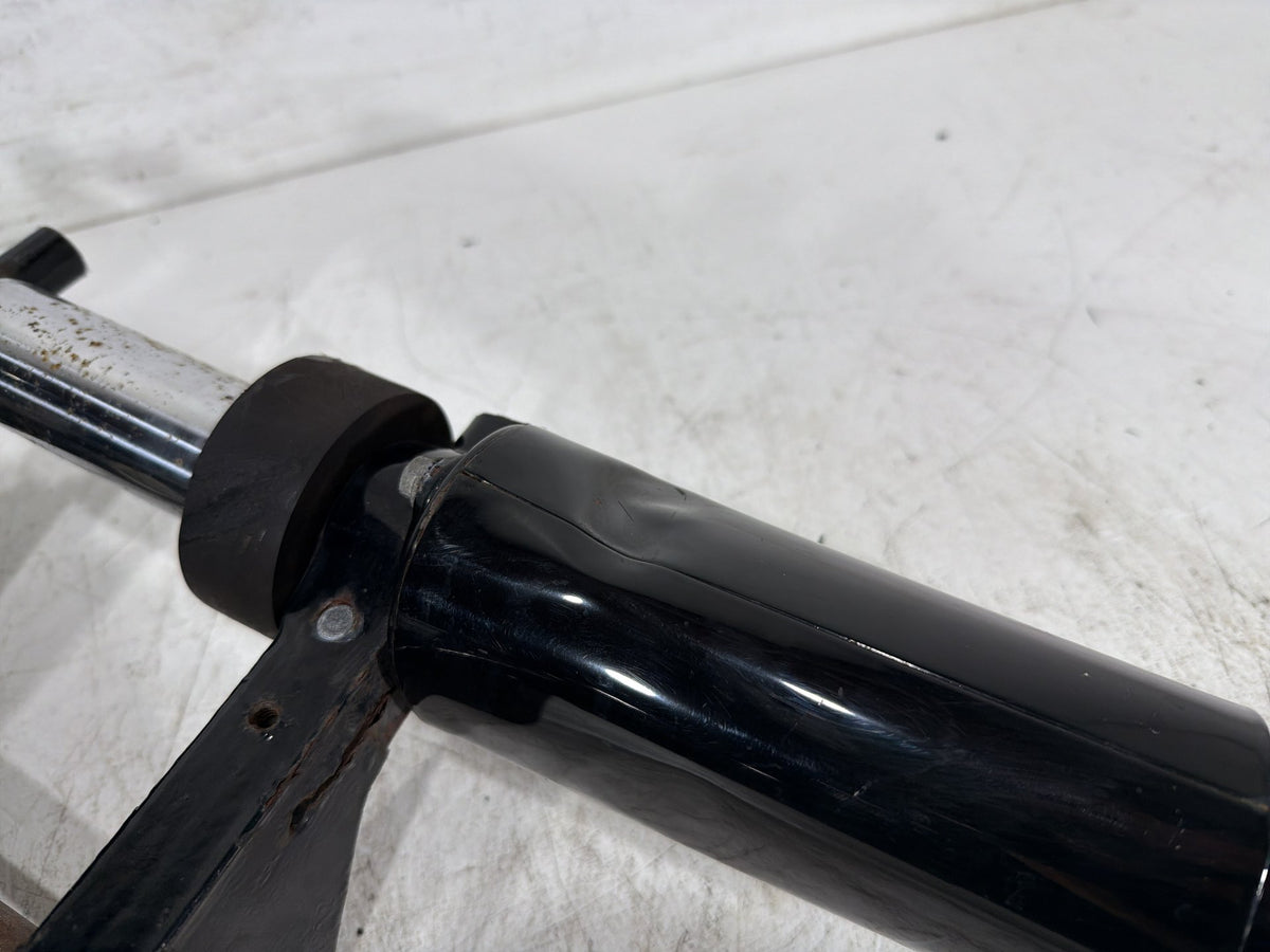 2006 Harley Electra Glide Touring Classic OEM Front Triple Tree Set & LH RH Fork Legs Sliders