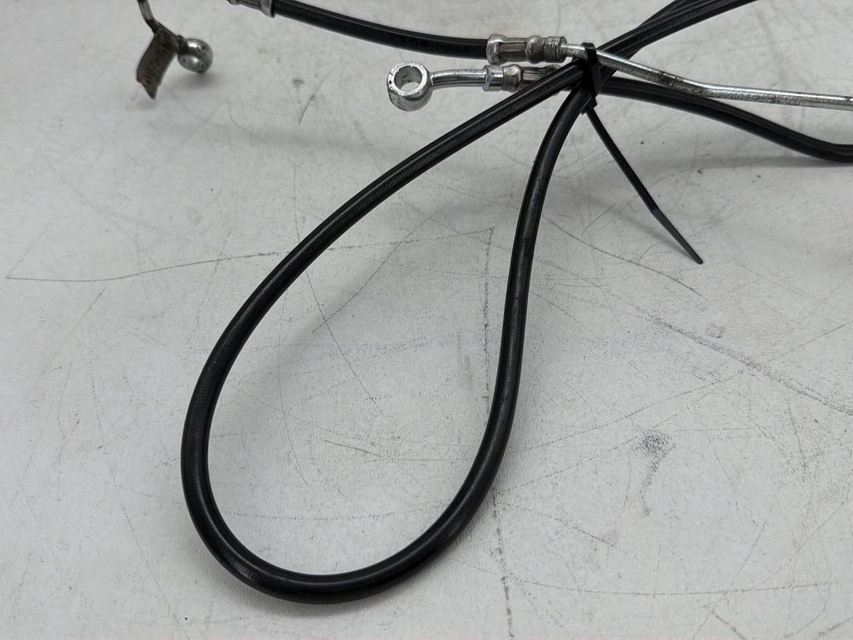 2011 Harley Electra Glide Touring Ultra OEM Front Brake Hose Line Pipe ABS