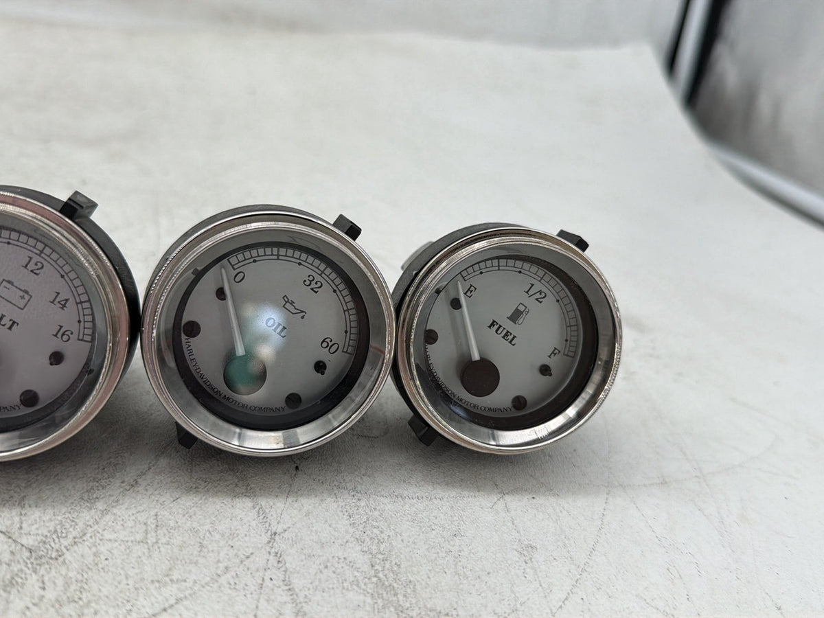 2009 Harley Road Glide Touring FLTR OEM Air Oil Volt Fuel Tacho Speedo Gauges