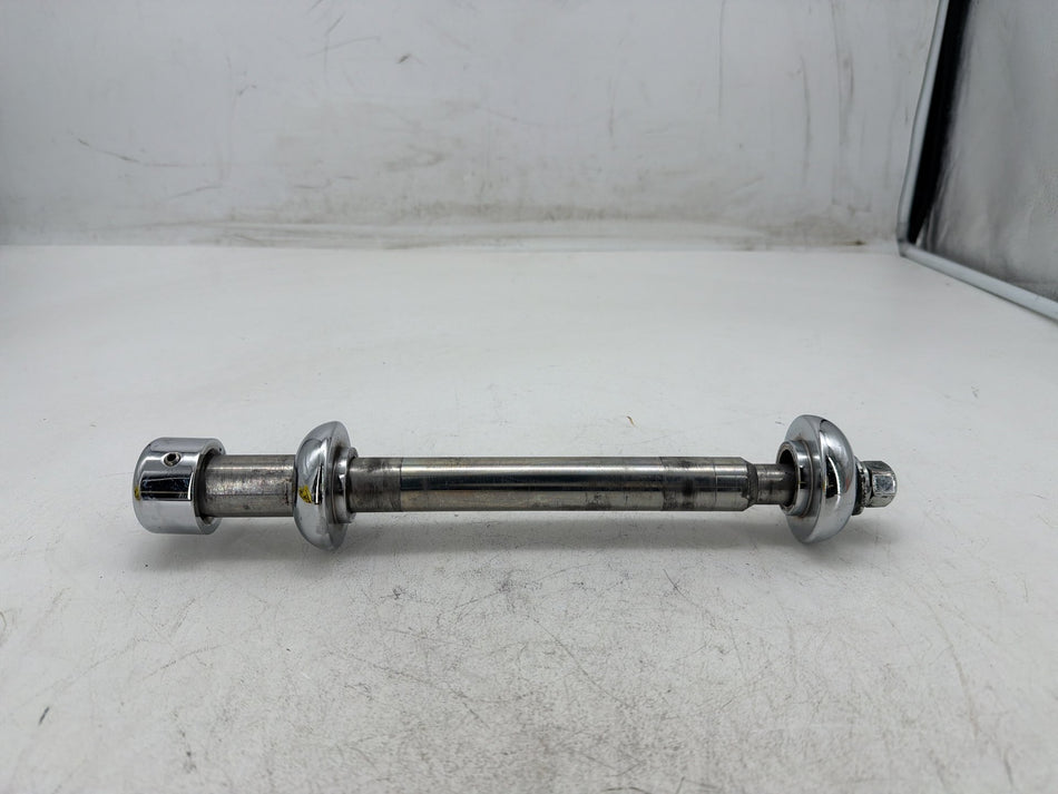 2007 Harley Electra Touring CVO Screamin Eagle OEM Front Wheel Axle Bolt Shaft