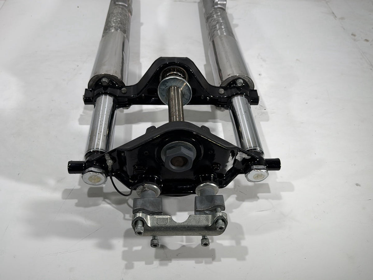 2010 Harley Touring Electra OEM Front Triple Tree Set & LH RH Fork Legs Sliders