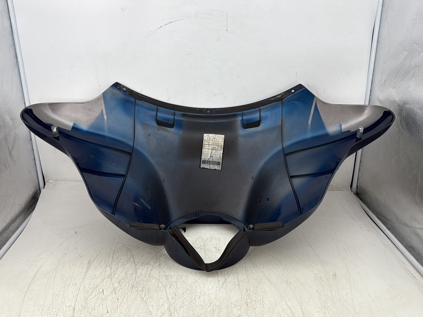 1998 Harley Touring FLHTCUI Electra Glide Ultra OEM Front Outer Batwing Fairing Cover