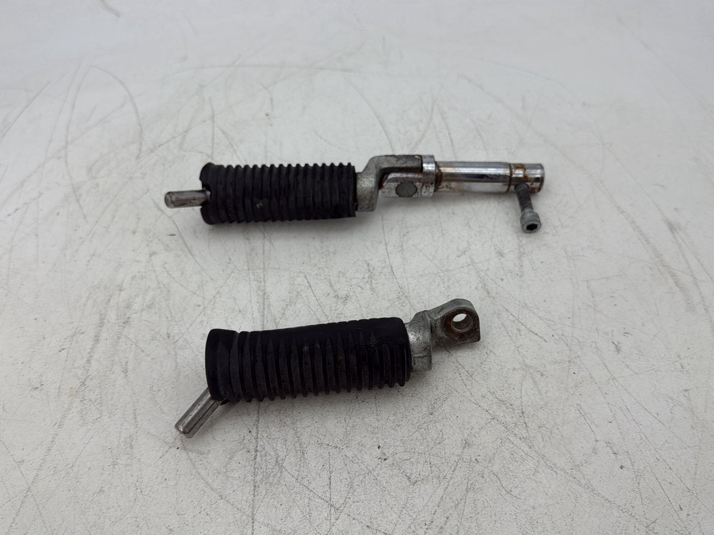 2013 Harley Forty-Eight Sportster 1200X Left &amp; Right Driver Step Foot Rest Pegs