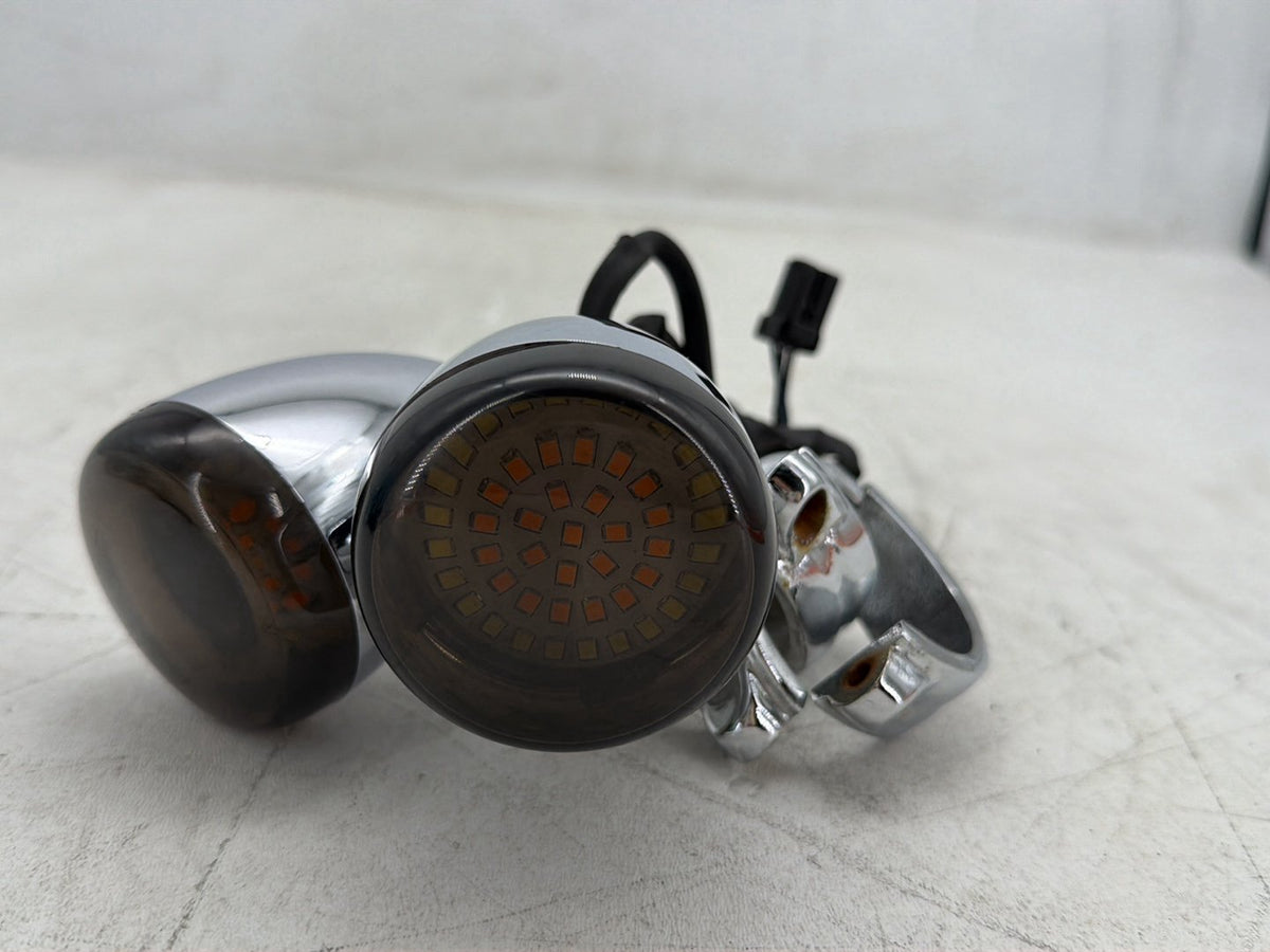 2009 Harley Dyna Street Bob FXDB OEM Front Left Right Turn Signal Indicators