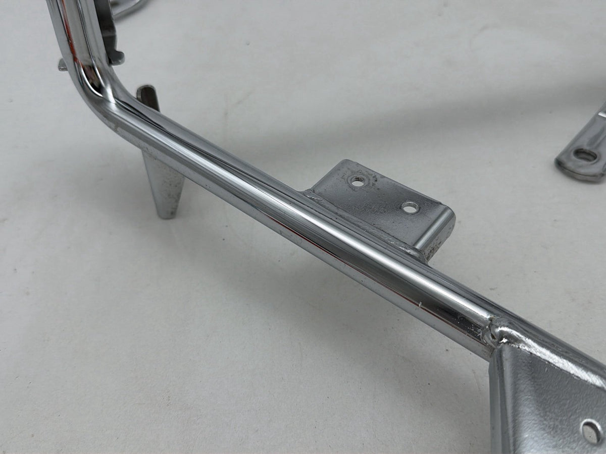 2010 Harley Street Glide Touring OEM Rear Left Right Saddlebag Guard Rails Bar