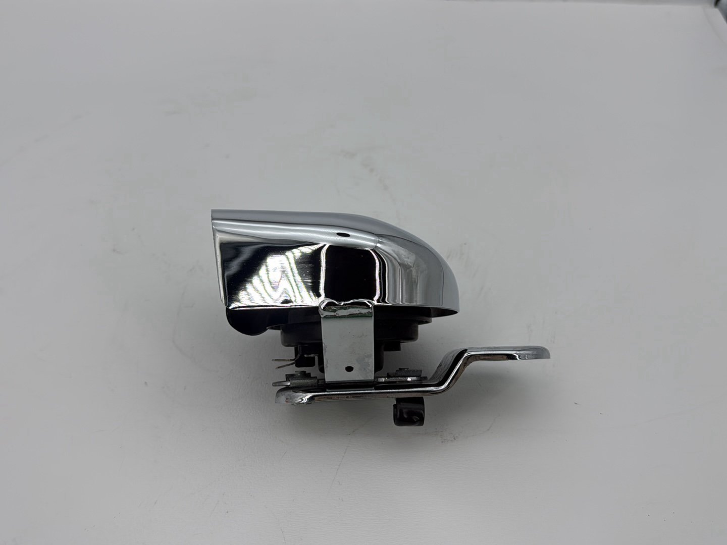 2003 Harley Sportster XL1200C 1200 Custom Anniversary OEM Horn Signal Klaxon Chrome Cover