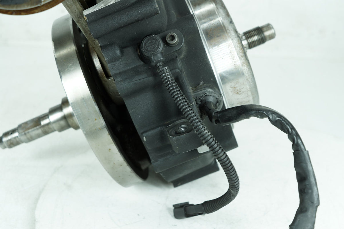 1999 Harley Touring FLHR Road King OEM Crankcase Shaft Engine Motor Cover