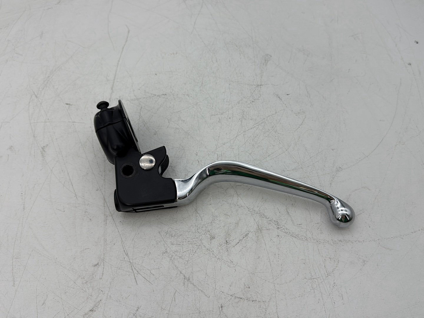 2005 Harley Touring FLHRCI Road King Classic OEM Front Left Hand Clutch Control Lever